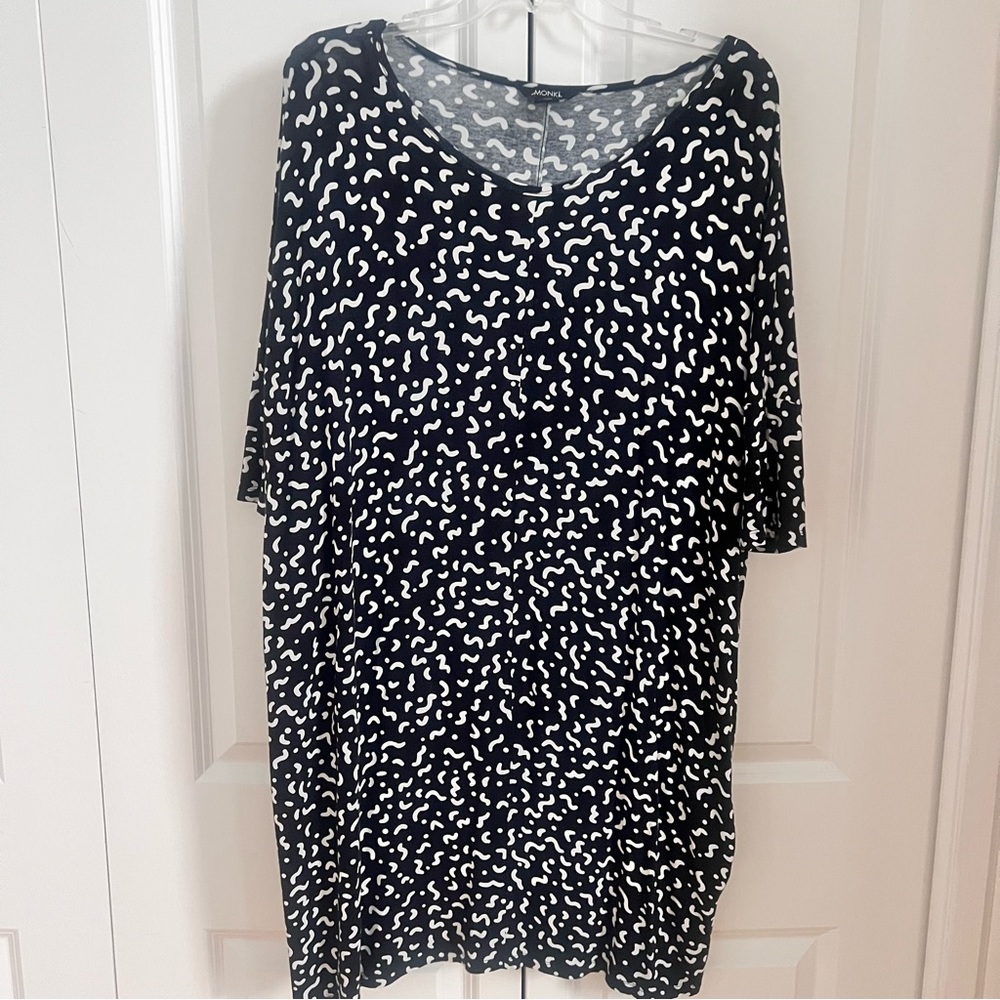 MONKI ASOS OVERSIZE  Dress fits Large (xs)